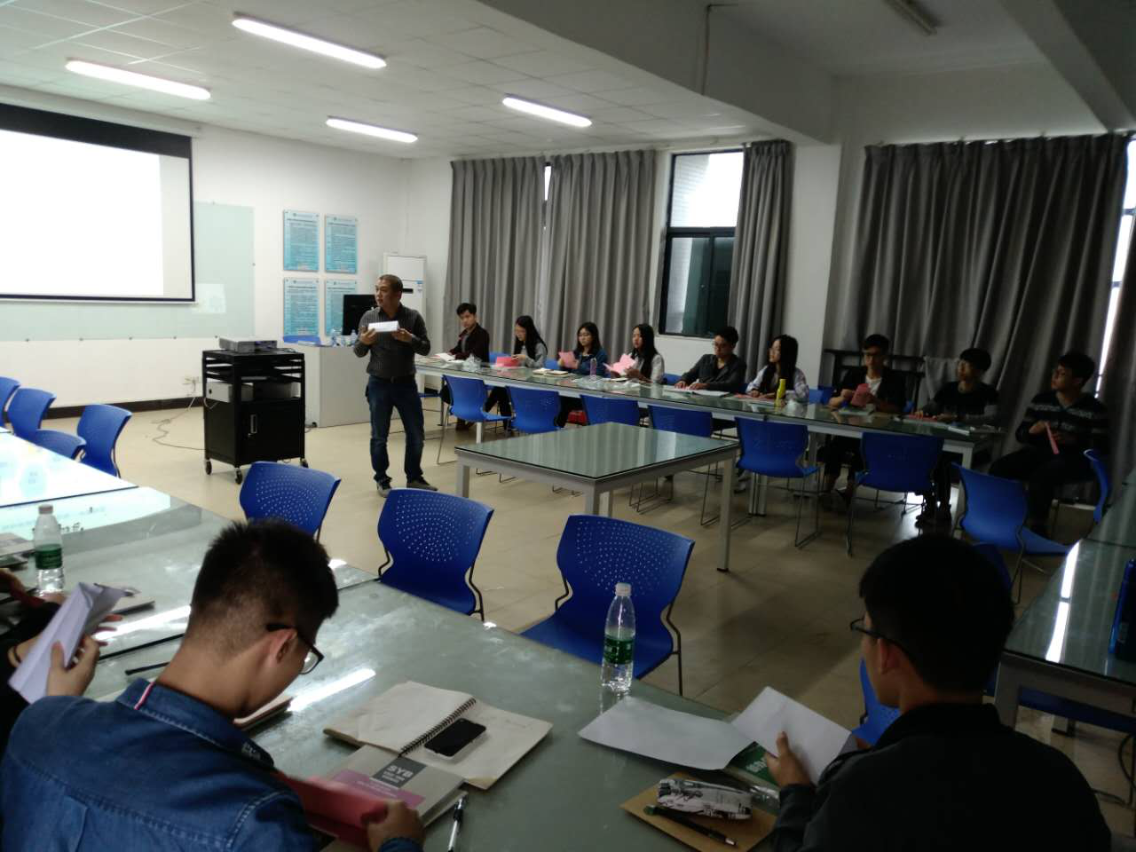 智通學習創(chuàng)業(yè)培訓走進東莞理工學院02